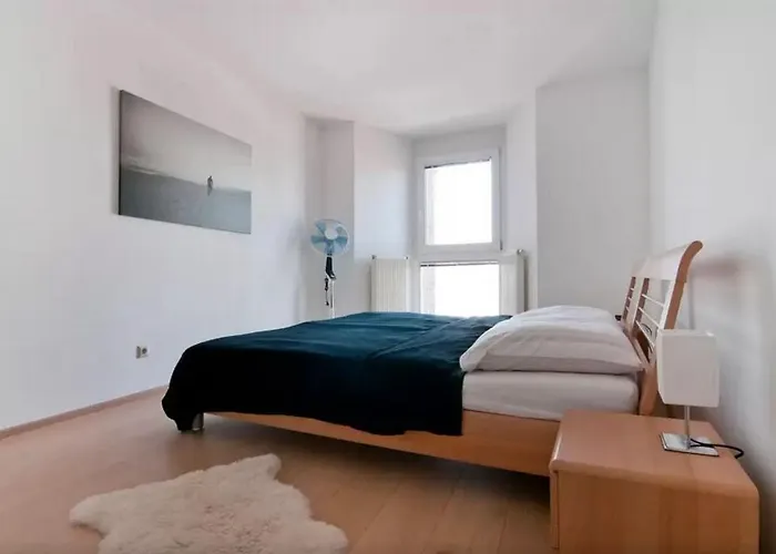 Cosy Apartment In Perfect Location Apartment *